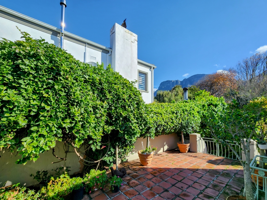 3 Bedroom Property for Sale in Newlands Western Cape